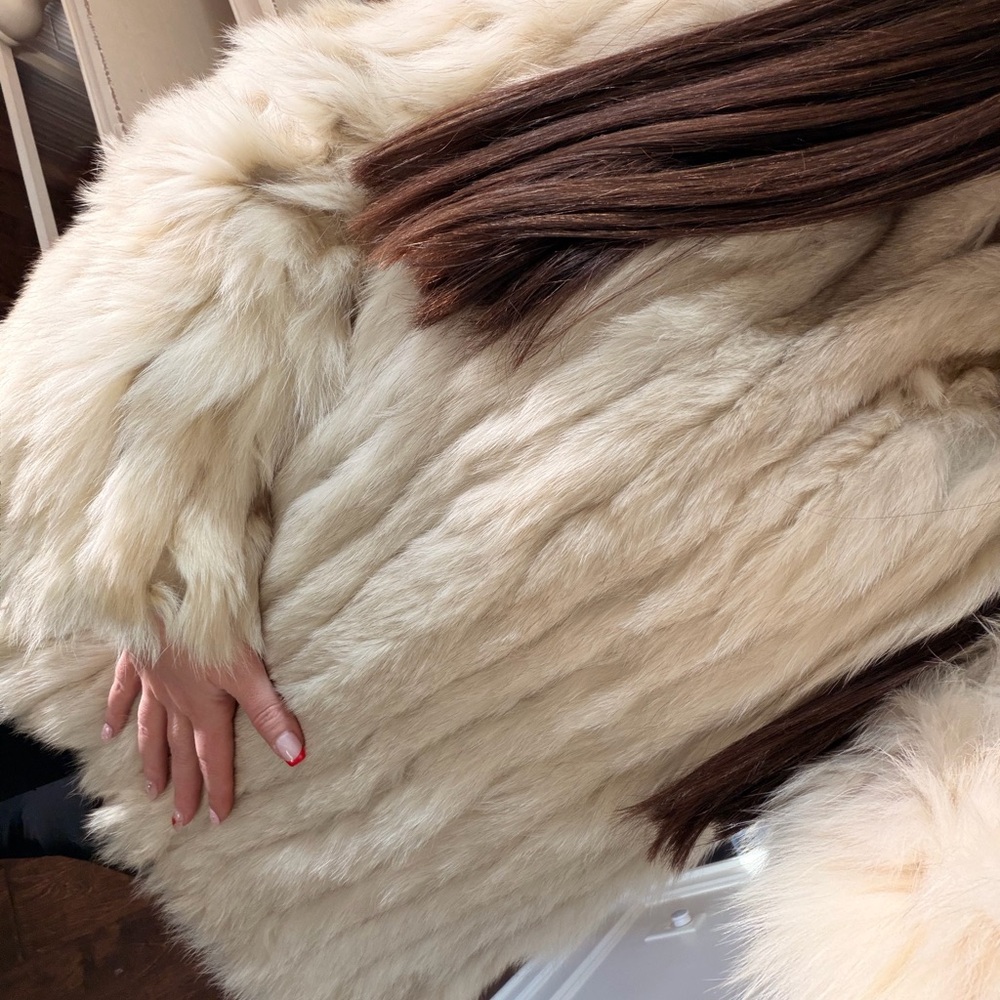 Scandinavion White Fur Coat- Devine!